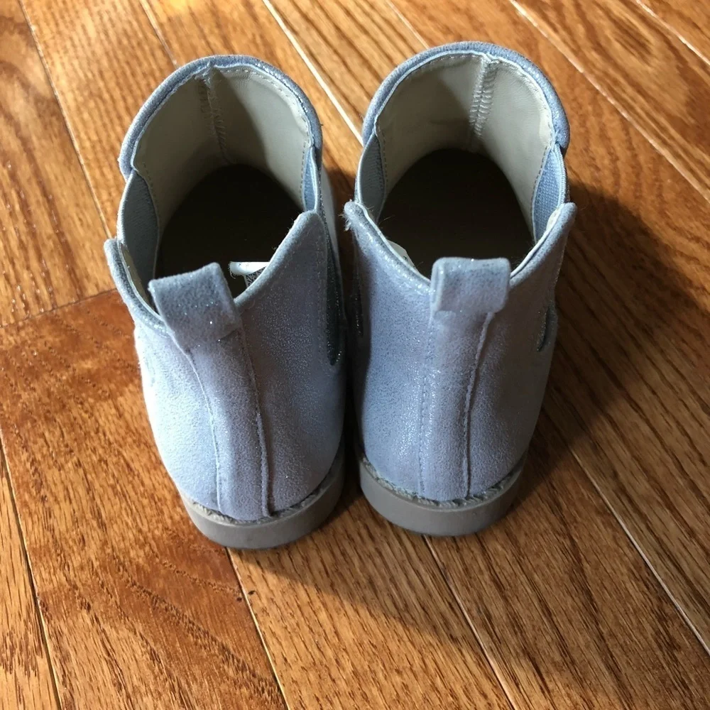 Gymboree silver metallic